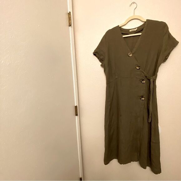 Dark Army Olive green linen wrap button front dress coastal beachy logenlook M - Picture 3 of 11